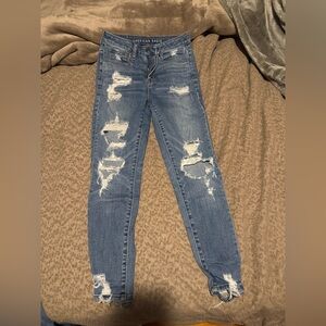 American Eagle Outfitters Women's Ripped Blue Skinny Jeans size 2xshort